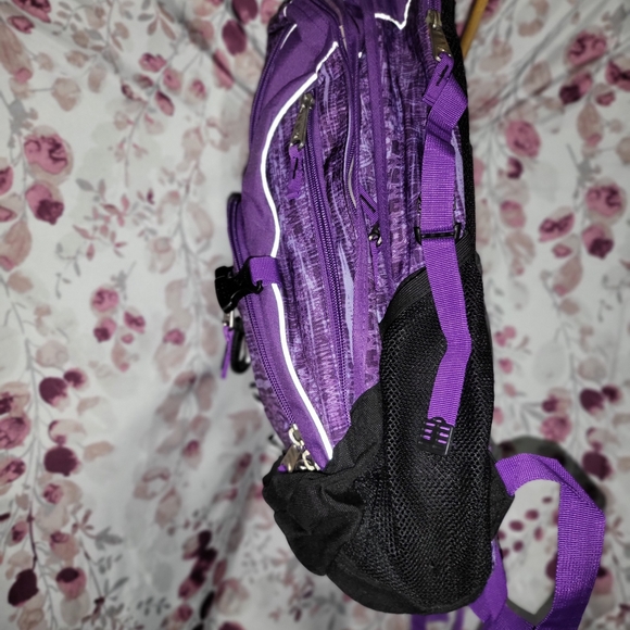 High Sierra Vibrant Purple Backpack For Woman - Picture 2 of 4